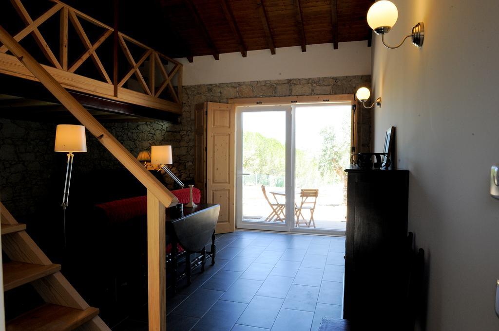 Casa Das Rendufas- Turismo Rural Com Figos Rendufas da Estrada ภายนอก รูปภาพ