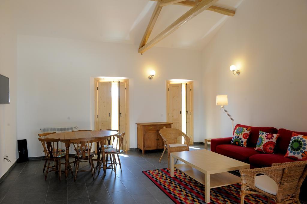 Casa Das Rendufas- Turismo Rural Com Figos Rendufas da Estrada ภายนอก รูปภาพ